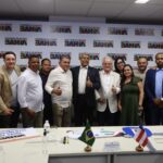 Agamenon Coelho e Jerônimo em reunião em Salvador, em 11 de junho de 2025